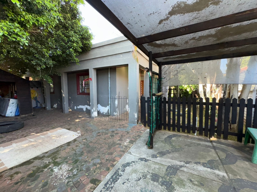 5 Bedroom Property for Sale in Bodorp North West